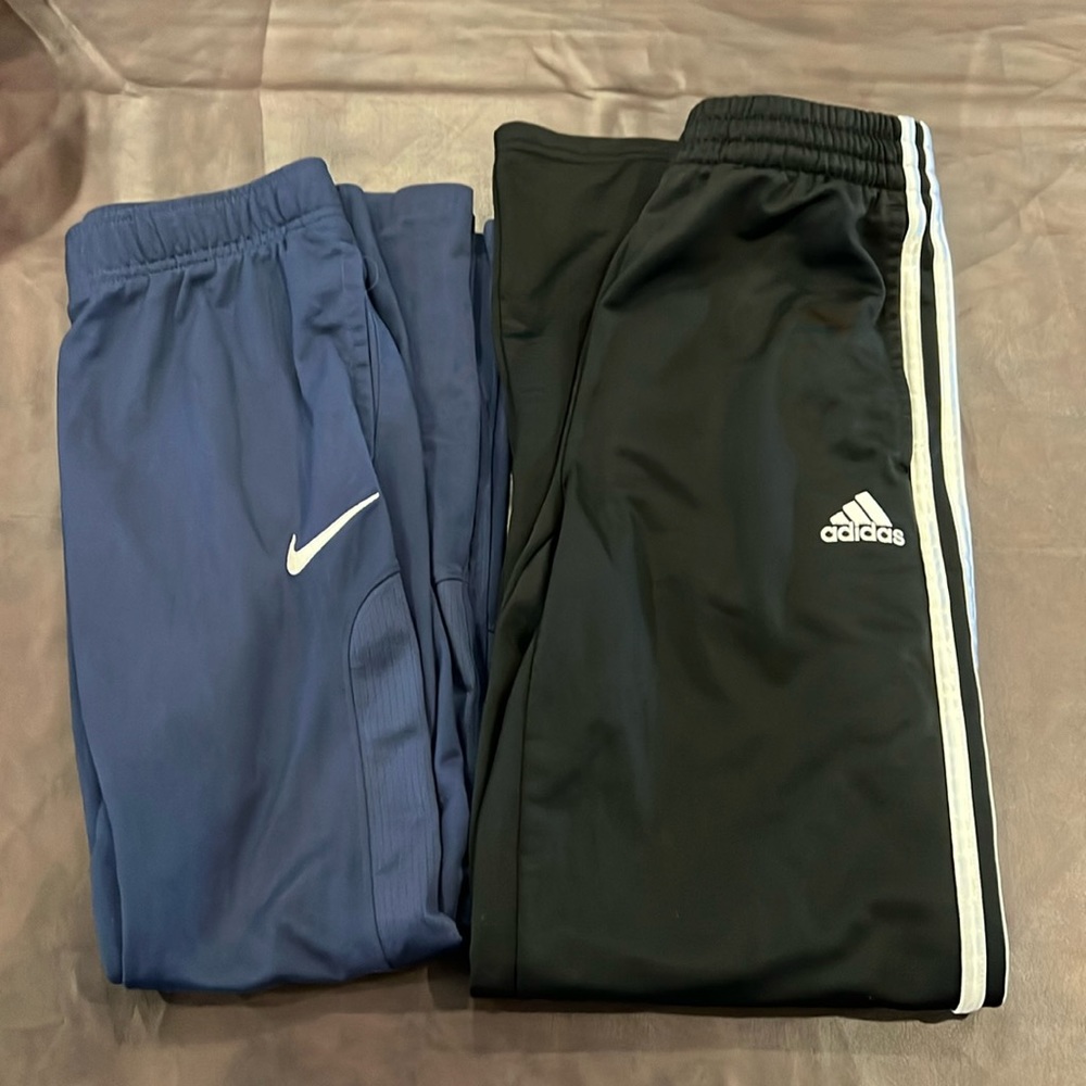 2 boys sweatpants size L